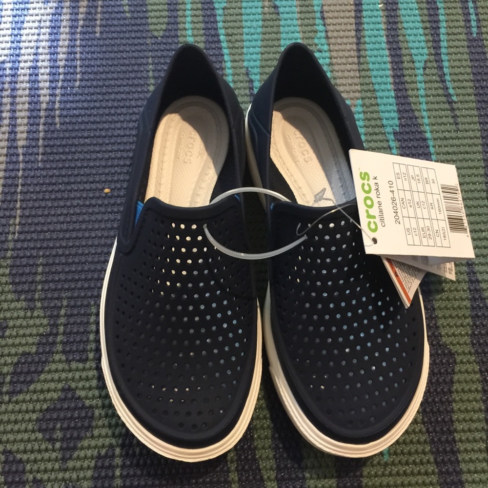 New crocs shoes